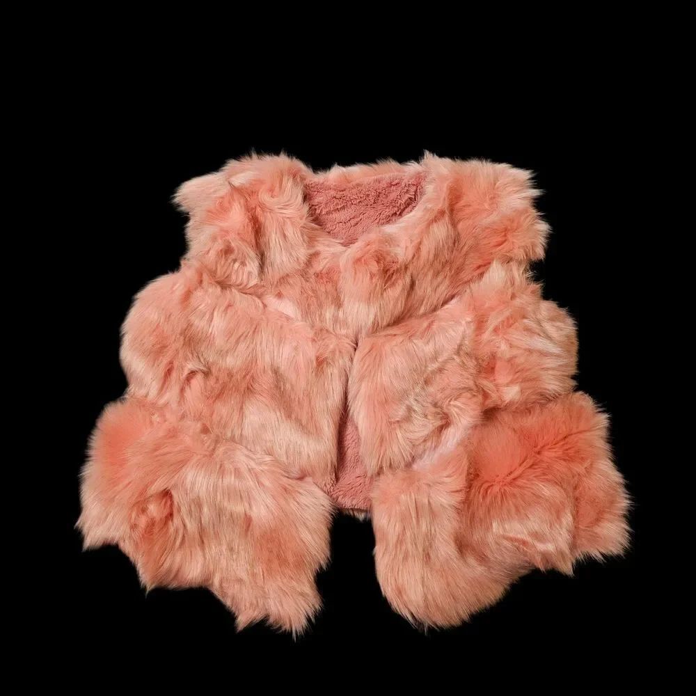 Juniors Faux Fur Vest - Pink